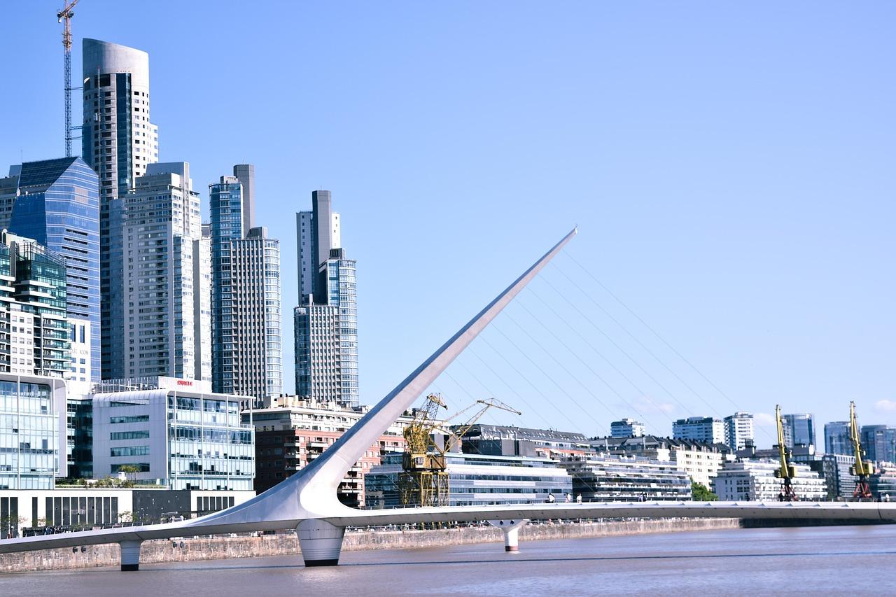 Buenos Aires Homeowners Lose Money to Duplicate Property Listings on Real Estate Sites