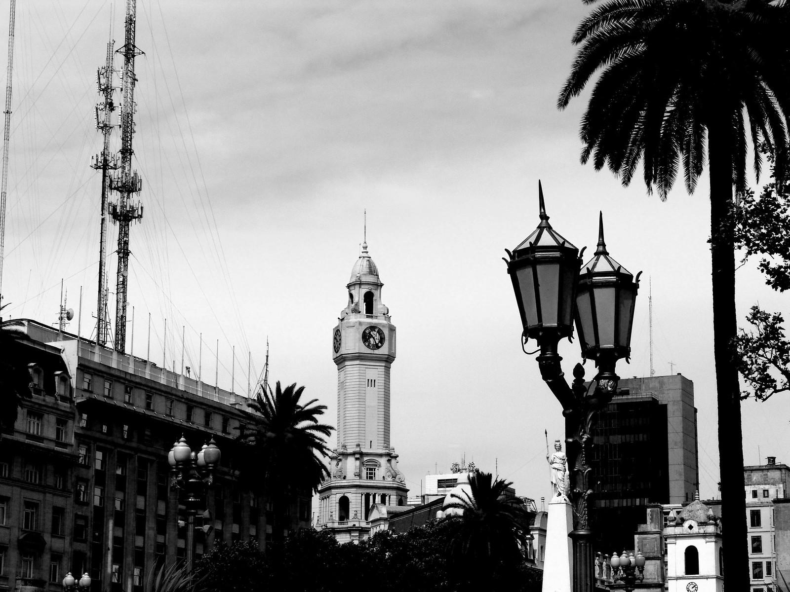Parents Navigate Buenos Aires: Essential Guide to Family Life
